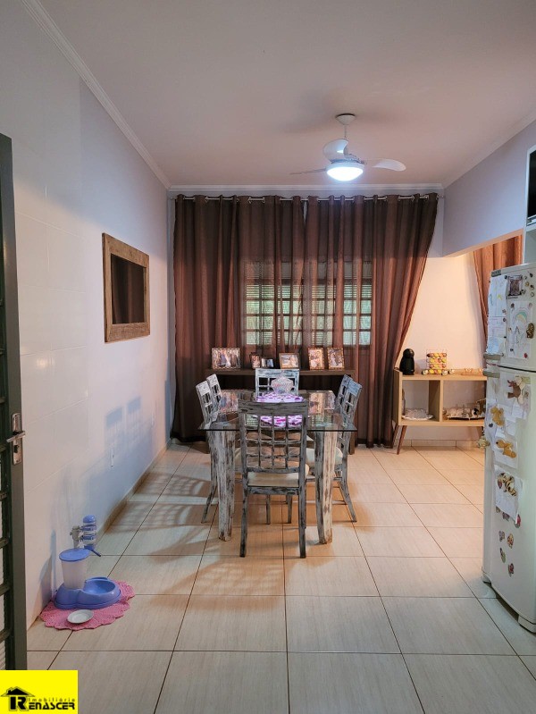 Casa com 3 quartos à venda, 1300m² — foto 4 de 13