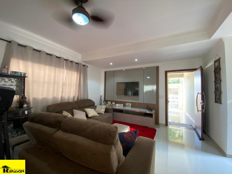 Casa com 3 quartos à venda, 262m² — foto 5 de 22
