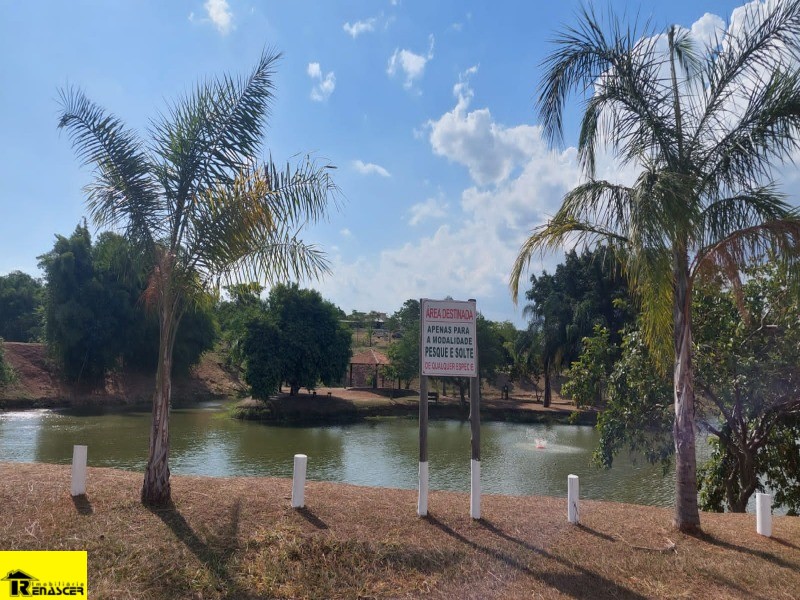 Casa de Condomínio com 4 quartos à venda, 1000m² — foto 2 de 30