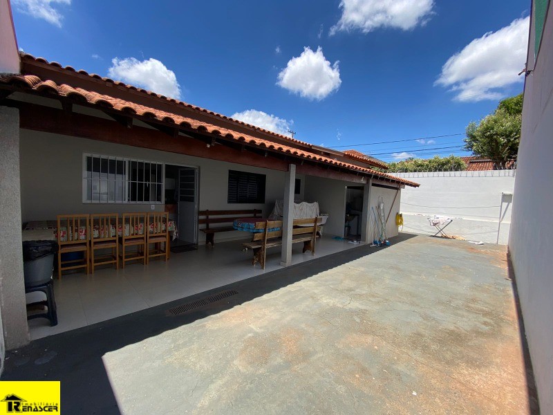 Casa com 3 quartos à venda, 200m² — foto 19 de 19