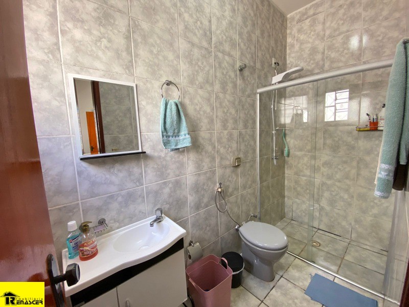Casa com 3 quartos à venda, 200m² — foto 8 de 19