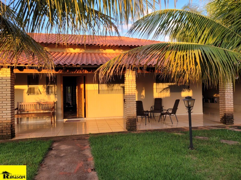 Casa com 3 quartos à venda, 1300m² — foto 8 de 13