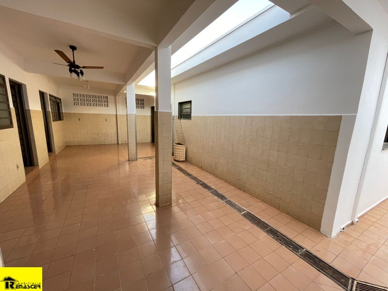 Casa com 3 quartos à venda, 297m² — foto 30 de 30