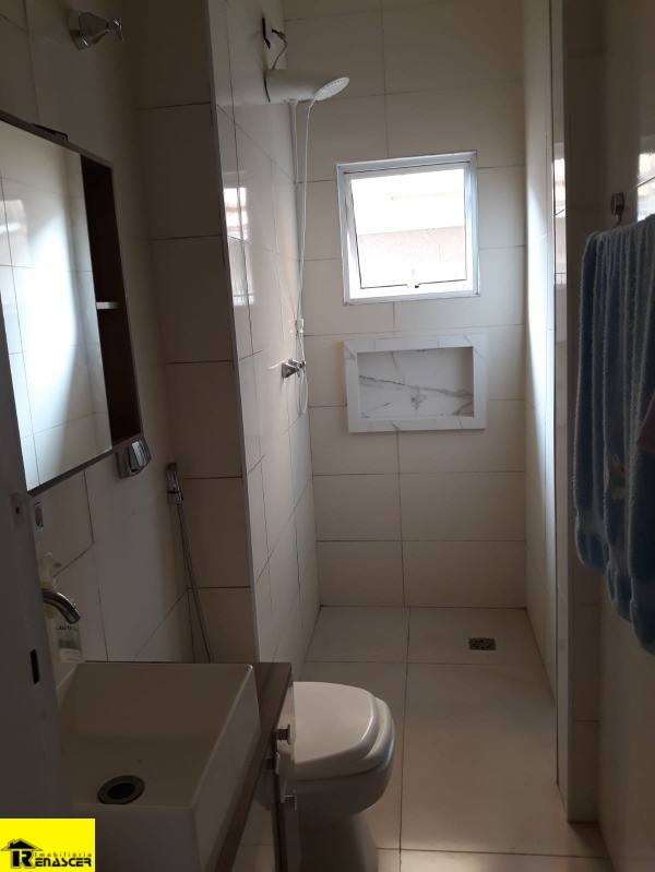 Casa de Condomínio com 4 quartos à venda, 230m² — foto 23 de 39