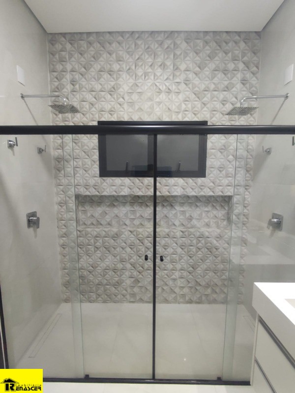 Casa de Condomínio com 3 quartos à venda, 253m² — foto 24 de 46