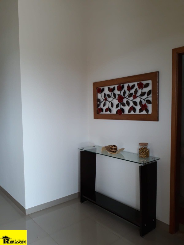 Casa de Condomínio com 4 quartos à venda, 230m² — foto 13 de 39