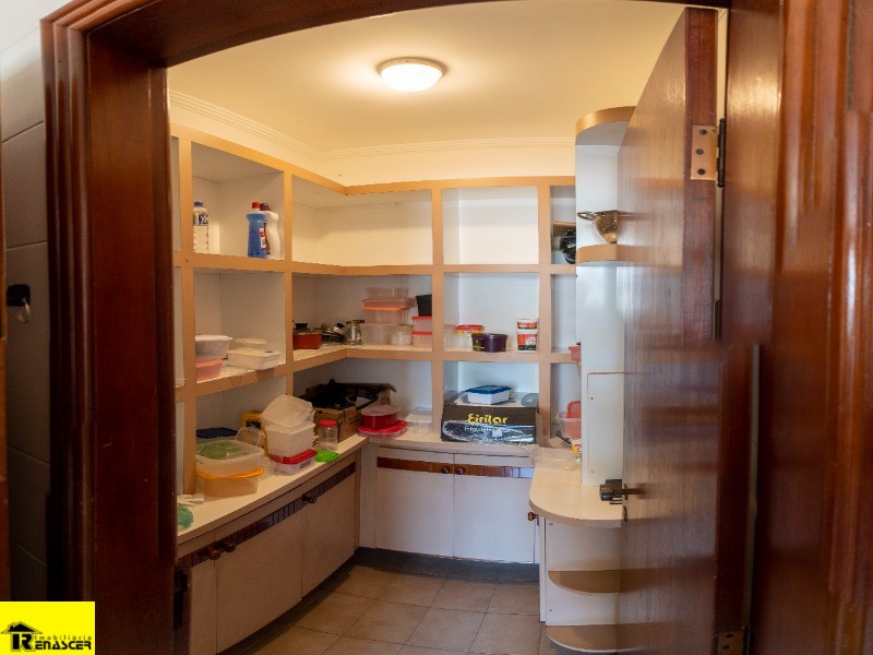 Apartamento com 4 quartos à venda, 220m² — foto 21 de 30