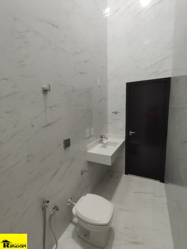 Casa de Condomínio com 3 quartos à venda, 253m² — foto 36 de 46