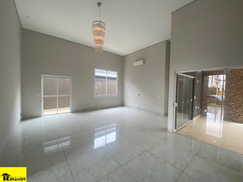 Casa de Condomínio com 4 quartos à venda e aluguel, 215m² — foto 19 de 21