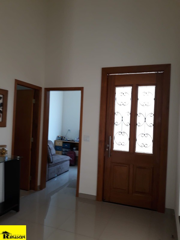 Casa de Condomínio com 4 quartos à venda, 230m² — foto 9 de 39