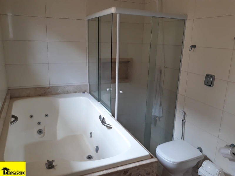 Casa de Condomínio com 4 quartos à venda, 230m² — foto 34 de 39