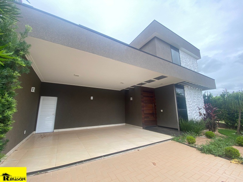 Casa de Condomínio com 4 quartos à venda e aluguel, 215m² — foto 1 de 21