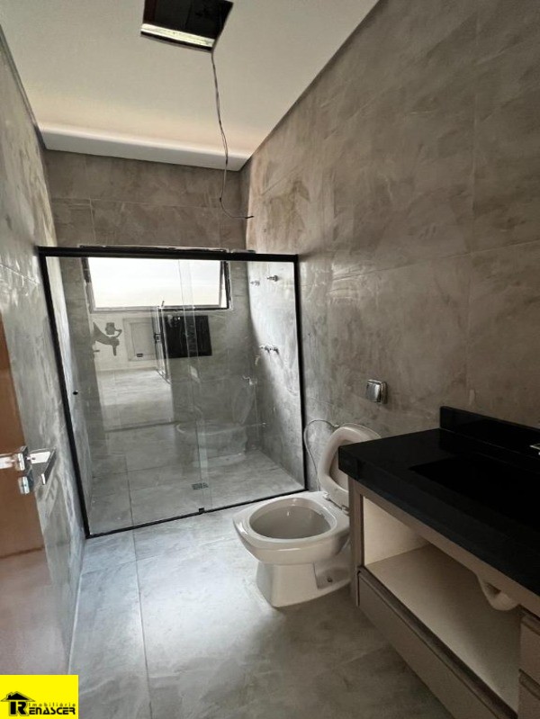 Casa de Condomínio com 3 quartos à venda, 256m² — foto 15 de 15
