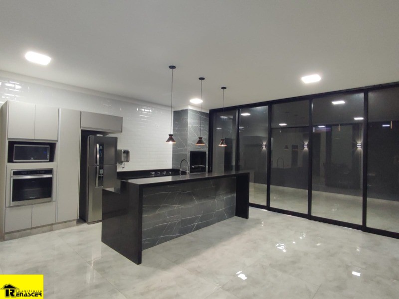 Casa de Condomínio com 3 quartos à venda, 253m² — foto 6 de 46