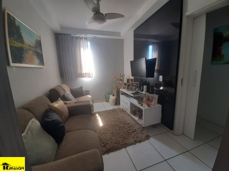 Apartamento com 2 quartos à venda, 60m² — foto 1 de 24