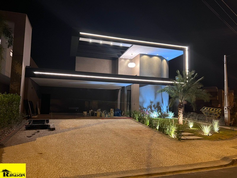 Casa de Condomínio com 4 quartos à venda e aluguel, 378m² — foto 4 de 48