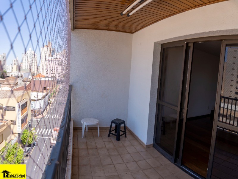 Apartamento com 4 quartos à venda, 220m² — foto 16 de 30