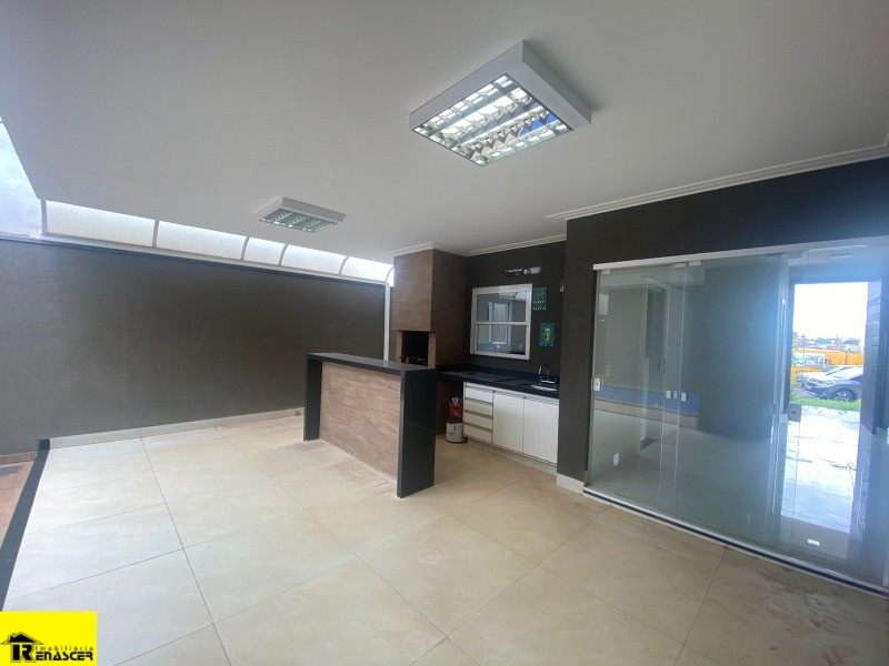 Casa de Condomínio com 4 quartos à venda e aluguel, 215m² — foto 13 de 21