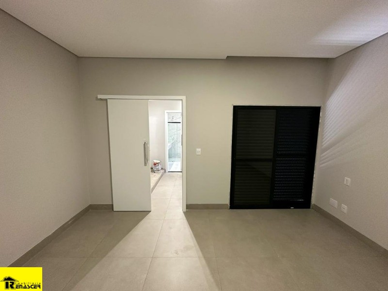 Casa de Condomínio com 3 quartos à venda, 215m² — foto 5 de 21