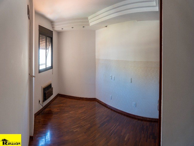 Apartamento com 4 quartos à venda, 220m² — foto 10 de 30