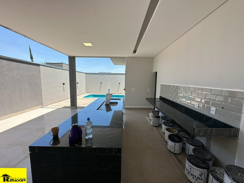 Casa de Condomínio com 3 quartos à venda, 215m² — foto 19 de 21