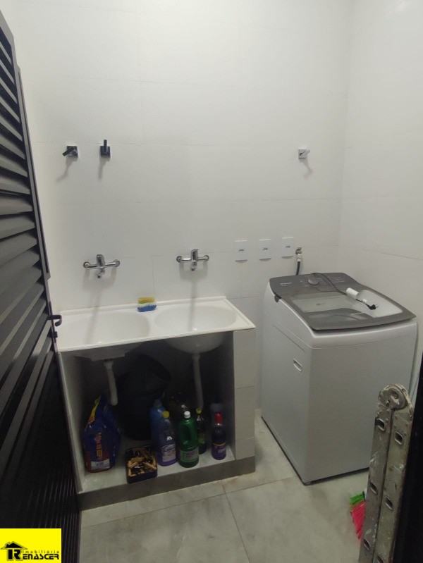 Casa de Condomínio com 3 quartos à venda, 253m² — foto 16 de 46