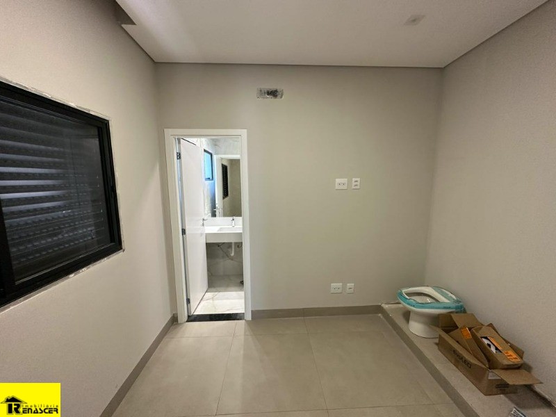 Casa de Condomínio com 3 quartos à venda, 215m² — foto 8 de 21