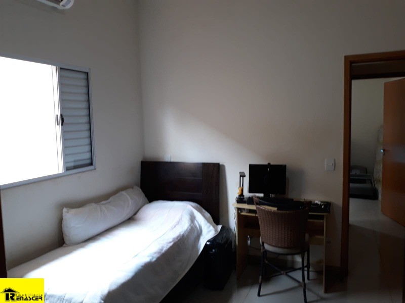 Casa de Condomínio com 4 quartos à venda, 230m² — foto 25 de 39