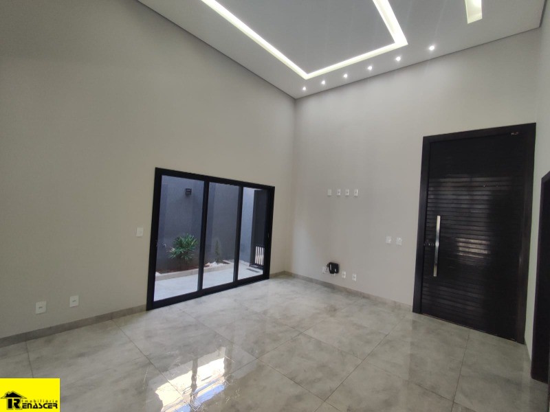 Casa de Condomínio com 3 quartos à venda, 253m² — foto 1 de 46