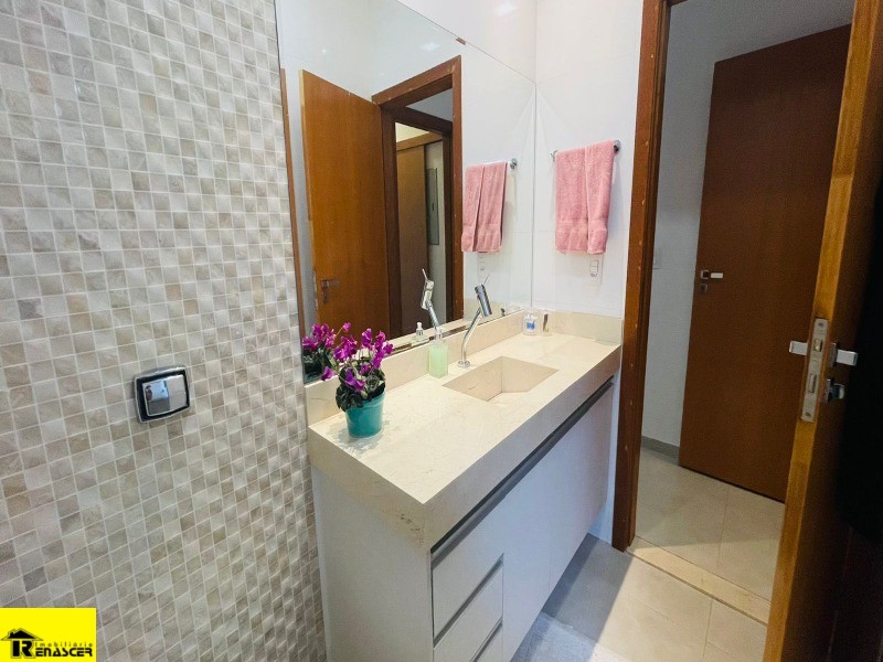 Casa de Condomínio com 3 quartos à venda, 400m² — foto 19 de 28