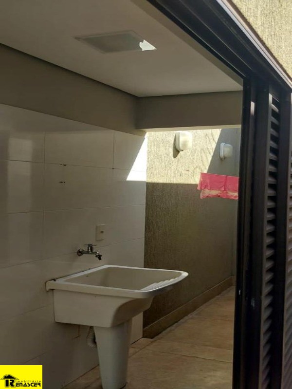 Casa  à venda, 416m² — foto 10 de 18