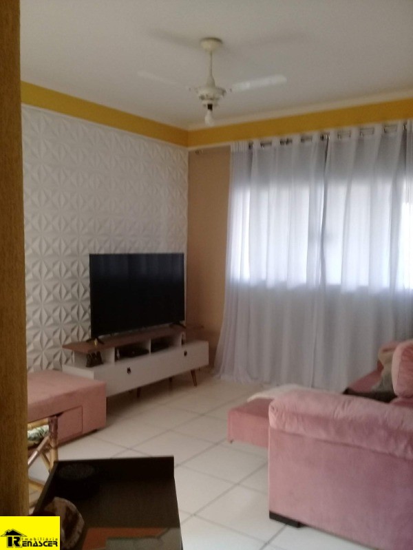 Casa com 2 quartos à venda, 200m² — foto 4 de 9