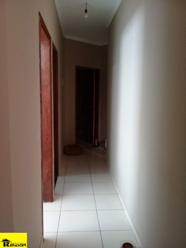 Casa com 2 quartos à venda, 200m² — foto 6 de 9