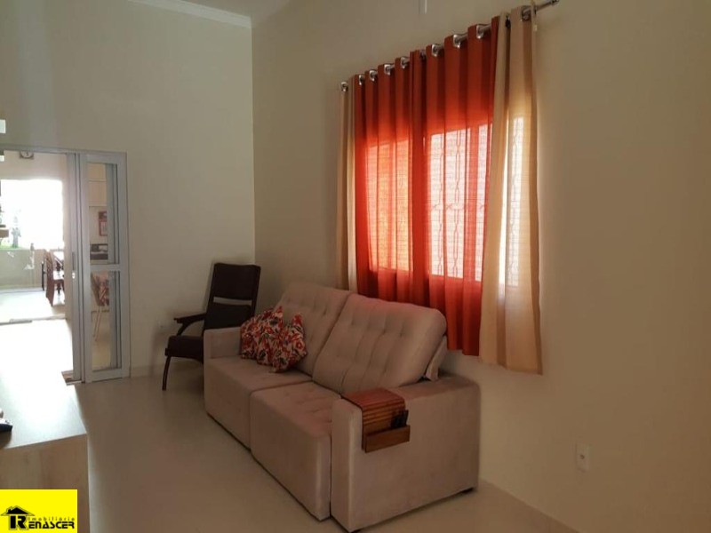 Casa com 3 quartos à venda, 484m² — foto 1 de 30