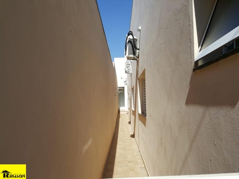 Casa com 3 quartos à venda, 484m² — foto 11 de 30
