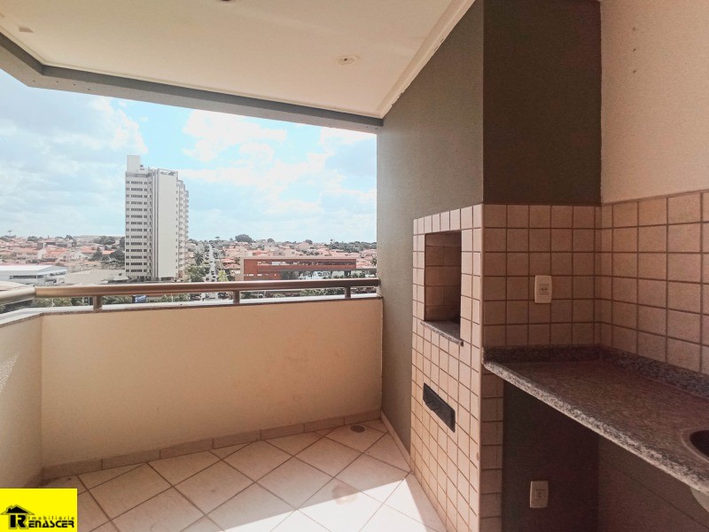 Apartamento com 3 quartos à venda, 112m² — foto 1 de 27