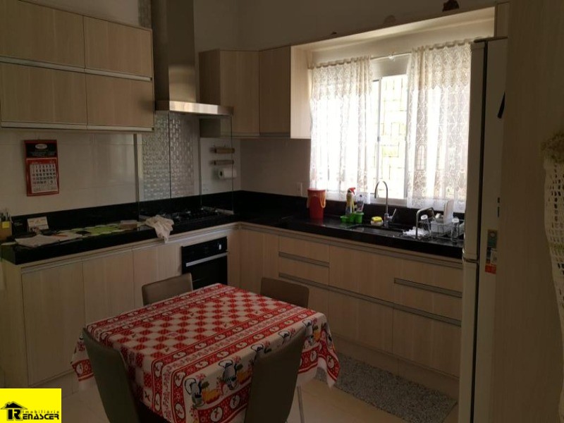 Casa com 3 quartos à venda, 484m² — foto 5 de 30