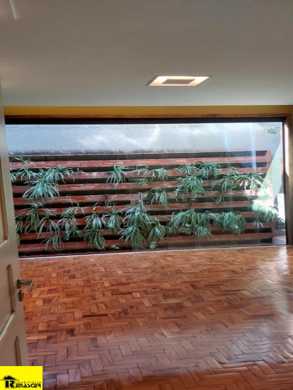 Casa  à venda, 416m² — foto 14 de 18