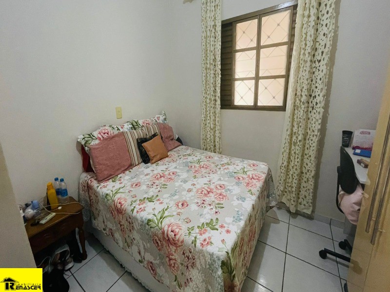 Casa com 3 quartos à venda, 352m² — foto 10 de 14