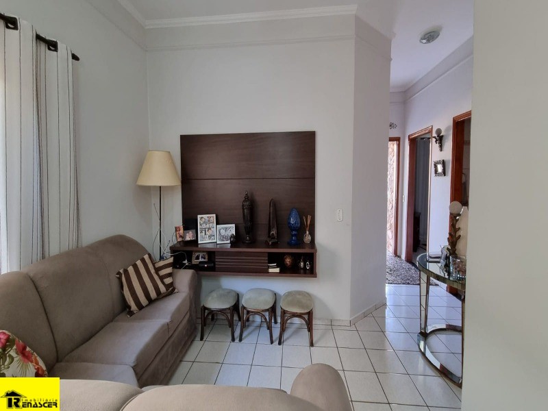 Casa com 3 quartos à venda e aluguel — foto 16 de 90