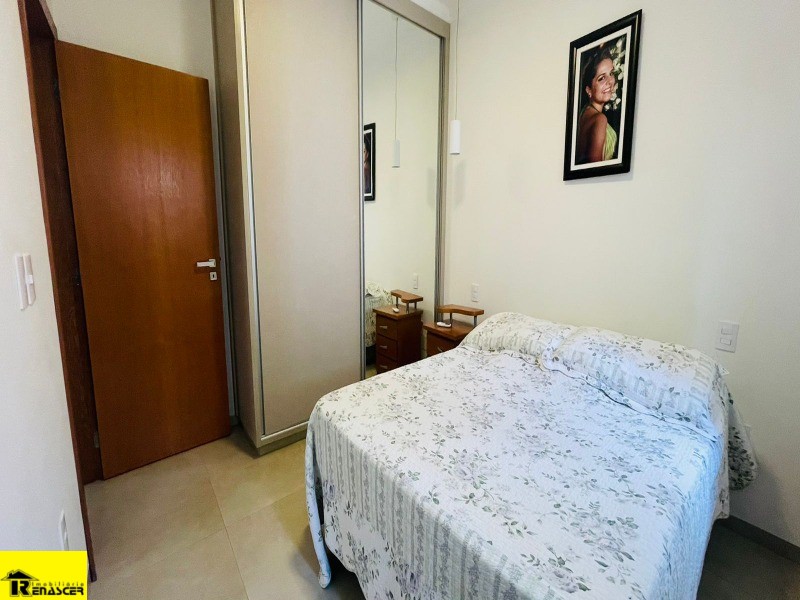 Casa de Condomínio com 3 quartos à venda, 400m² — foto 17 de 28