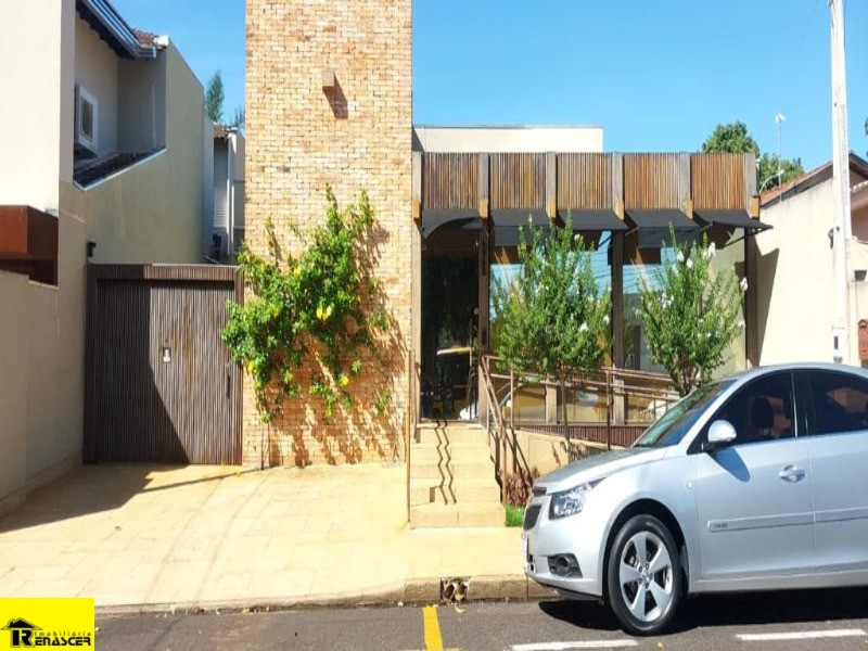 Casa  à venda, 416m² — foto 1 de 18