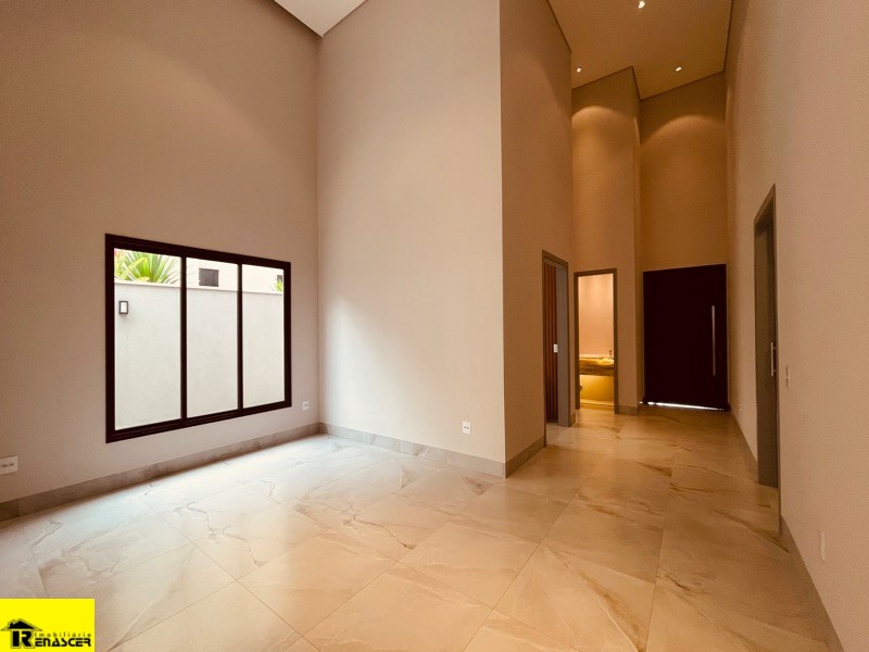 Casa de Condomínio com 3 quartos à venda, 250m² — foto 12 de 21