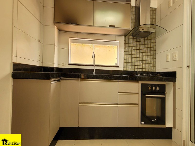Casa de Condomínio com 3 quartos à venda e aluguel, 310m² — foto 14 de 44