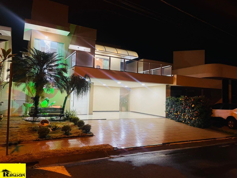 Casa de Condomínio com 3 quartos à venda — foto 1 de 37