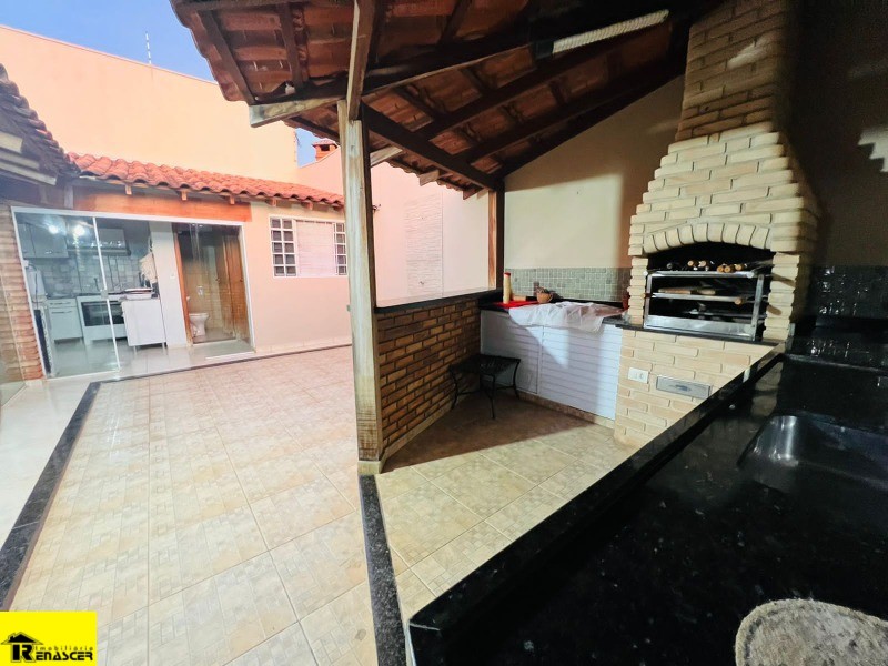 Casa com 2 quartos à venda, 200m² — foto 24 de 49