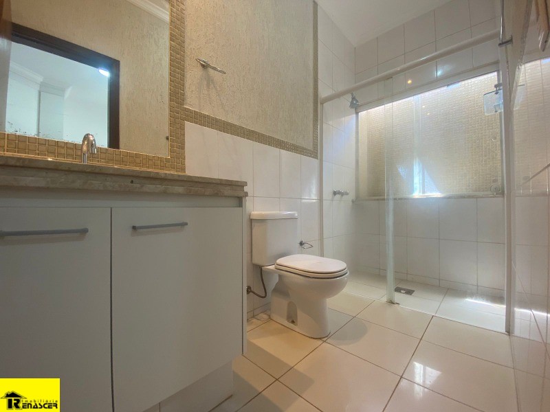Casa de Condomínio com 3 quartos à venda e aluguel, 420m² — foto 15 de 23