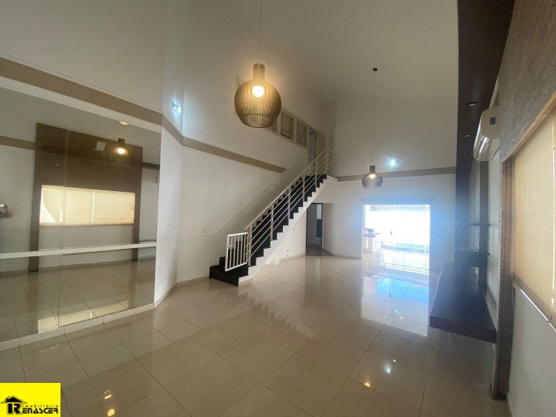 Casa de Condomínio com 3 quartos à venda e aluguel, 420m² — foto 5 de 23
