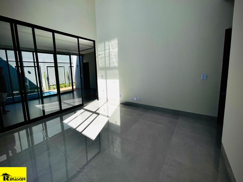 Casa de Condomínio com 3 quartos à venda, 257m² — foto 9 de 29