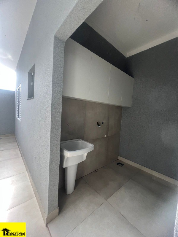 Casa com 3 quartos à venda, 120m² — foto 32 de 39